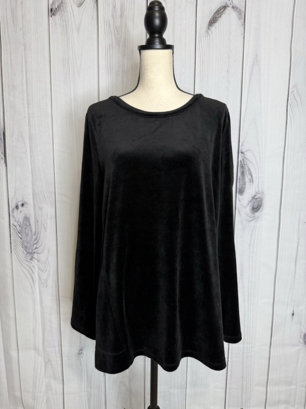 Talbots Black Velvet Long Sleeve Velvet Top Round Neck Sz L